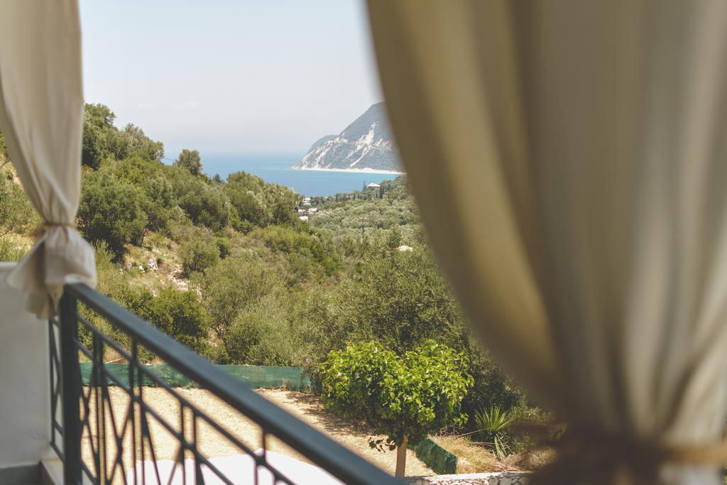 Althea Studios Lefkada Áyios Nikítas Rum bild