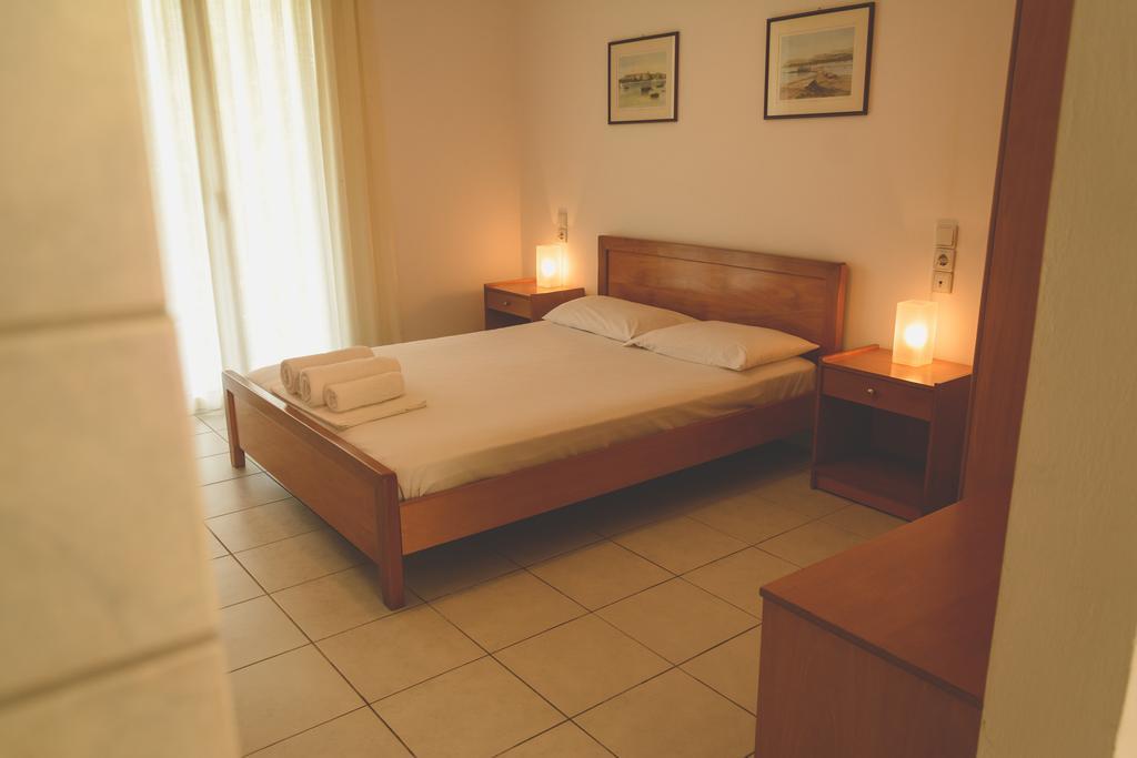 Althea Studios Lefkada Áyios Nikítas Rum bild